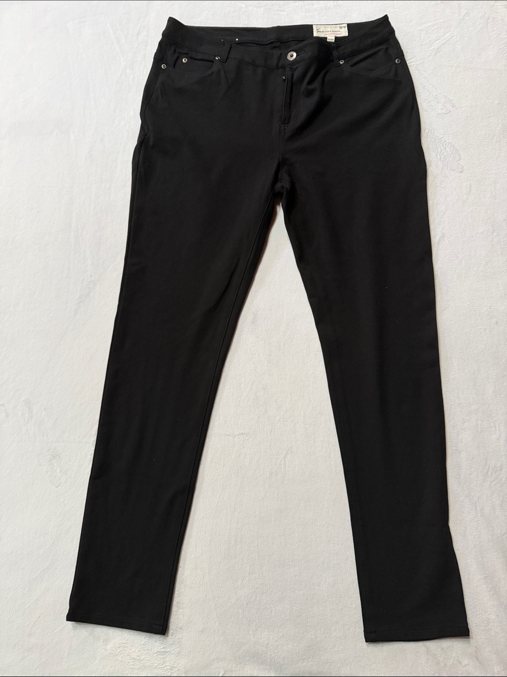 Two by Vince Camuto Black Straight Leg Pants